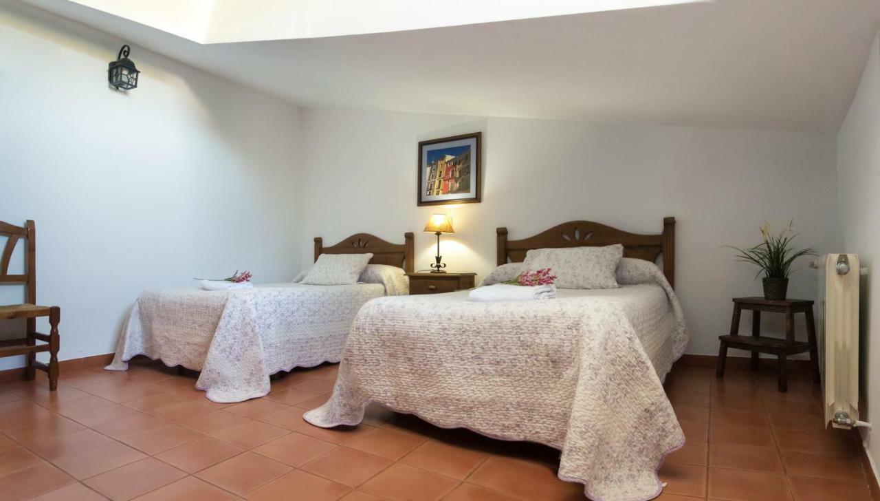 Apartamento 2 4/6 Pax Casa Rural El Sauce. A 2,5 Km De Cuenca Capital Nohales Exterior photo