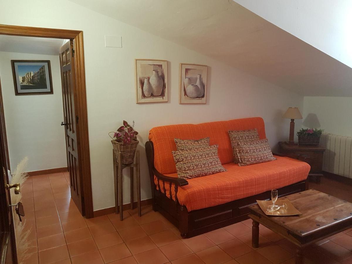 Apartamento 2 4/6 Pax Casa Rural El Sauce. A 2,5 Km De Cuenca Capital Nohales Exterior photo